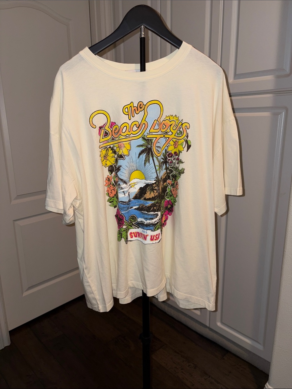 Daydreamer Cream Beach Boys Graphic Short Sleeve Tee